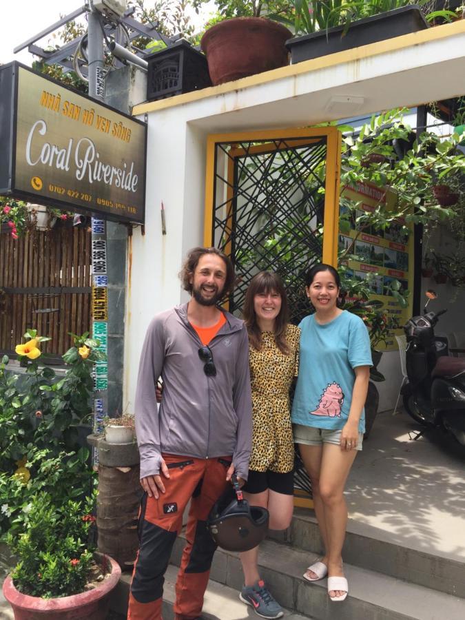 Coral Riverside Homestay & Hostel Хой Ан Екстериор снимка