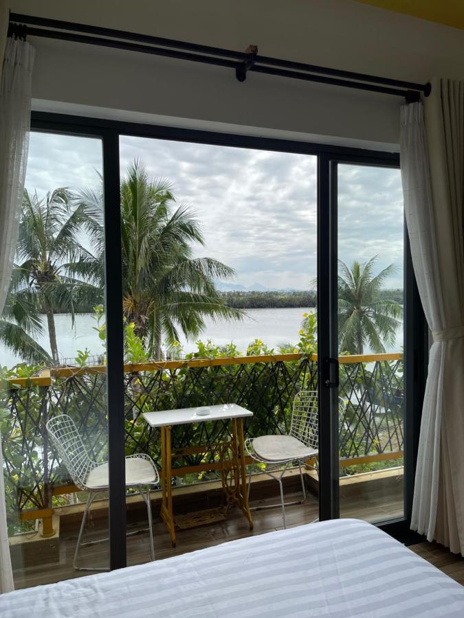 Coral Riverside Homestay & Hostel Хой Ан Екстериор снимка